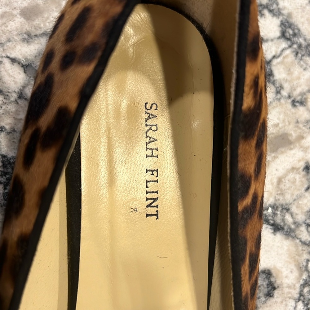 Sarah Flint -"Natalie" Leopard Print Calf Hair Flats- size 41.5 (10.5)
